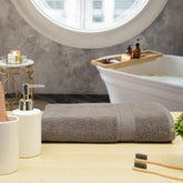 Trio 100% Cotton Bath Towel (71x147 CM), 550 GSM